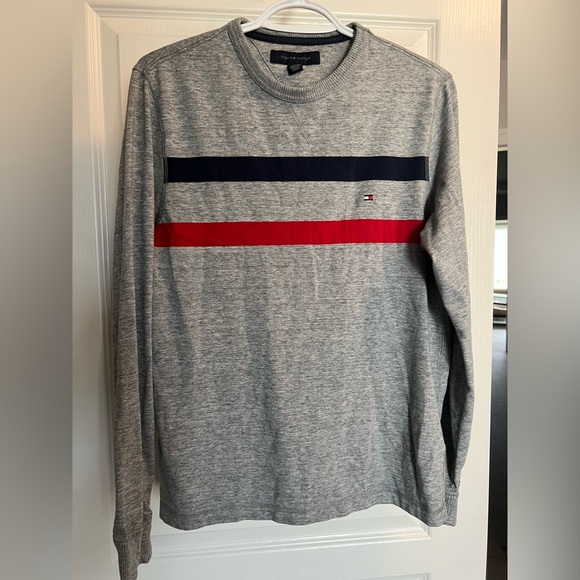 Men’s Tommy Hilfiger Long-Sleeve - Picture 1 of 3